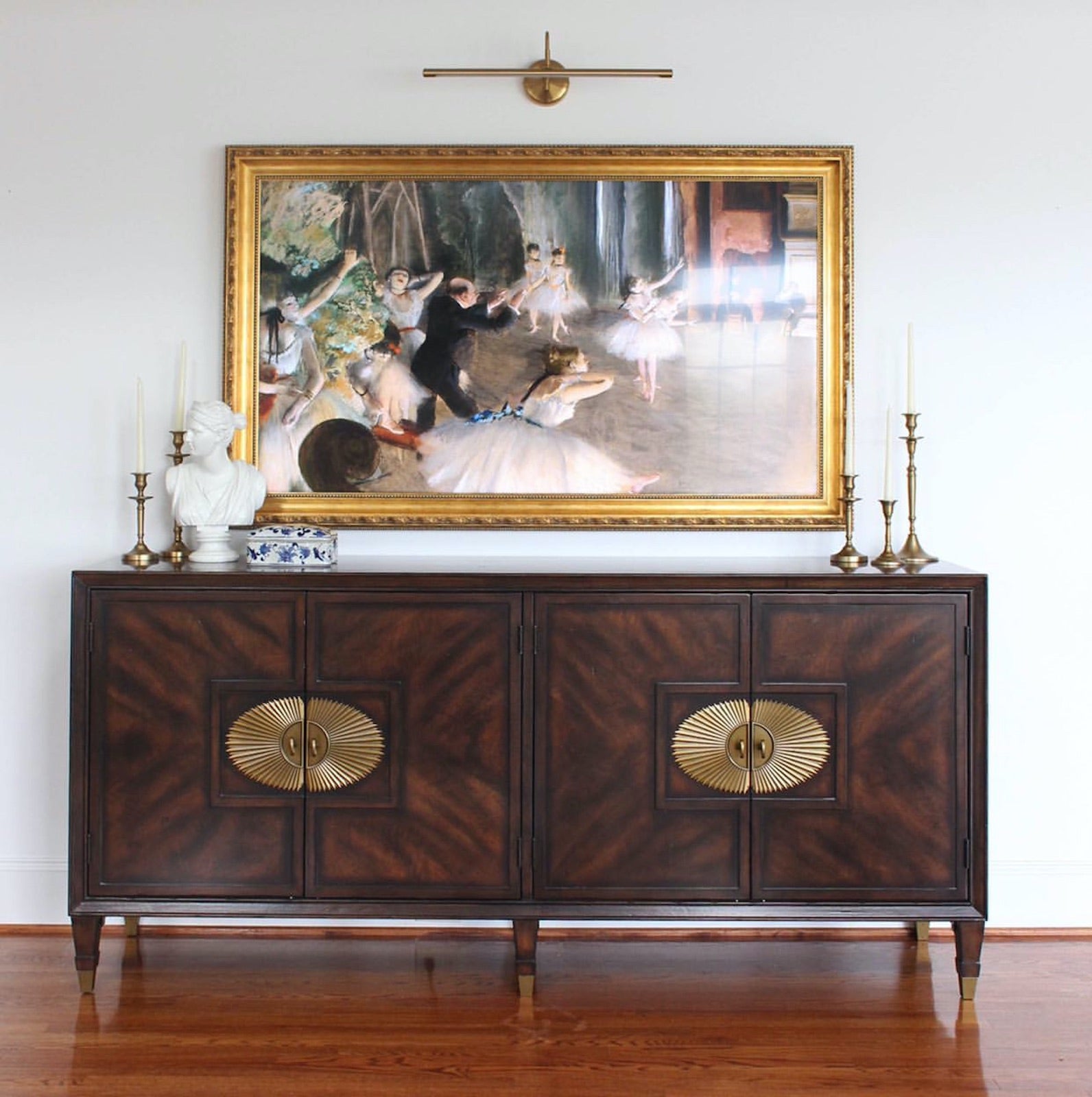 Deco Gold Frame Mounted on the Wall